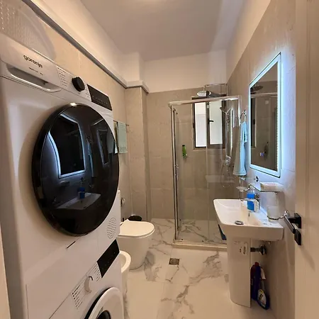 Properhome Luxury 5 Apartment *